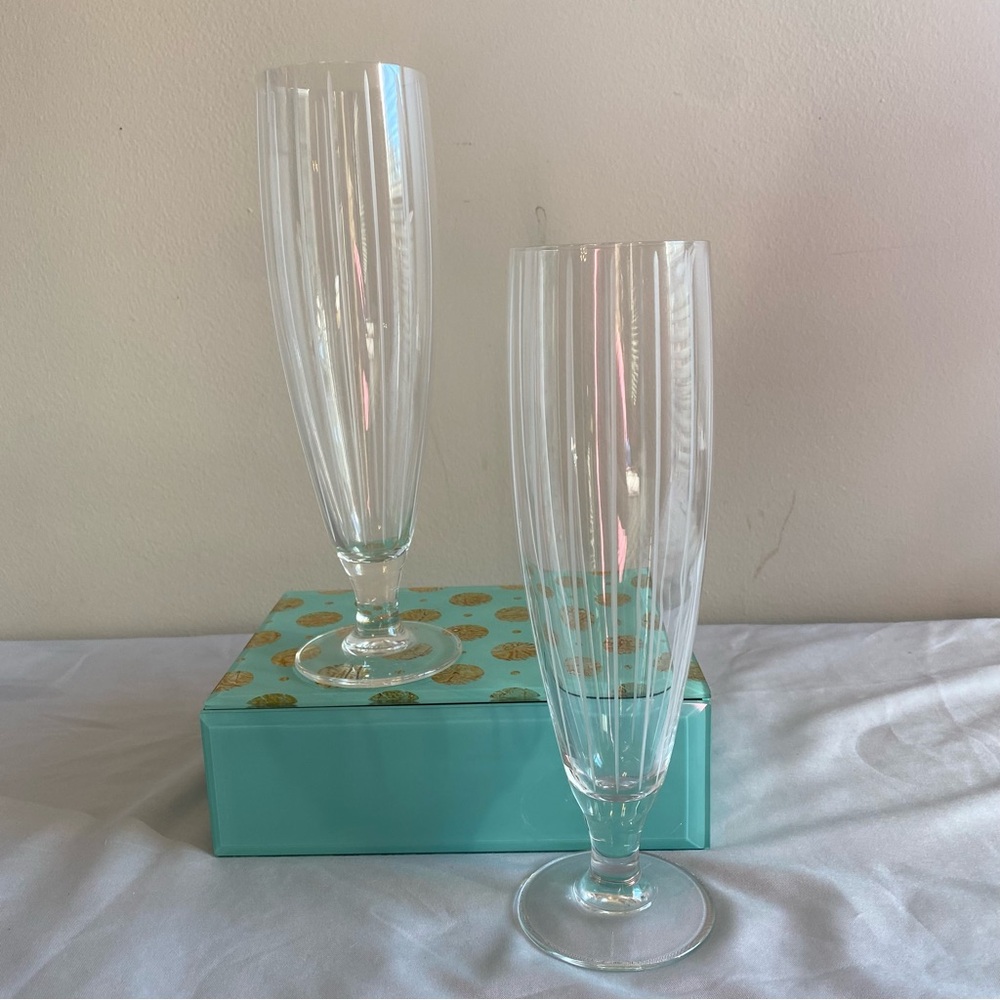 Mikasa 16 ounce Pilsner Glasses